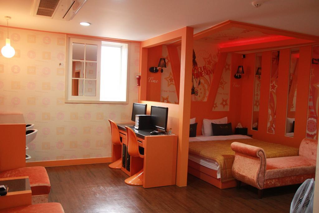 Time Motel Gyeongju Dış mekan fotoğraf